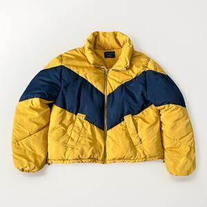 Love Tree Puffer‎ Coat Women’s Size Large Yellow/Navy Hipster Trendy Y2K